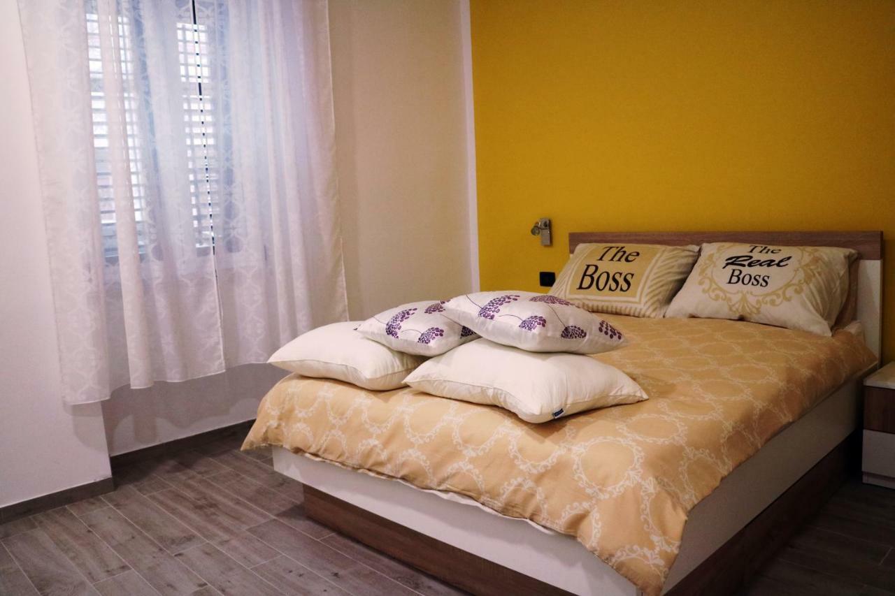 PUY Apartment Toni מראה חיצוני תמונה